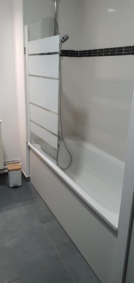 Appartement-Chic Parking Prive Tourcoing Exteriör bild